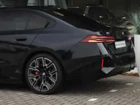 BMW i5 (2024) thumbnail 26