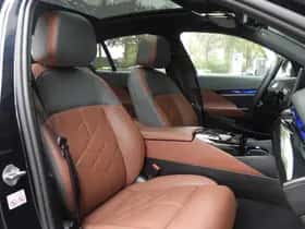 BMW i5 (2024) thumbnail 33