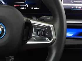 BMW i5 (2024) thumbnail 42