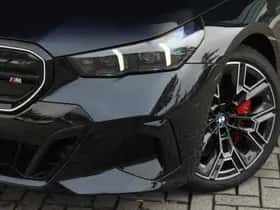 BMW i5 (2024) thumbnail 8