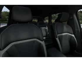 BMW iX3 (2026) thumbnail 9