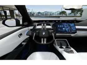 BMW iX3 (2026) thumbnail 7