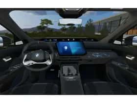 BMW iX3 (2026) thumbnail 6