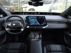 BMW iX3 (2026) thumbnail 3