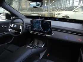BMW iX3 (2026) thumbnail 38