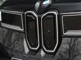 BMW iX3 (2026) thumbnail 7