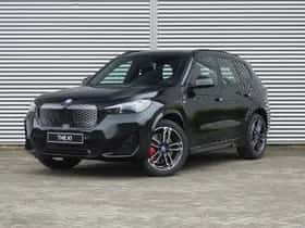 BMW iX1 (2026) thumbnail 1