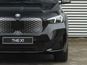 BMW iX1 (2026) thumbnail 7