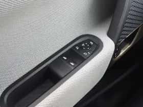 MINI Hatchback (2025) thumbnail 34