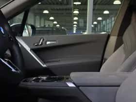 BMW iX (2025) thumbnail 17