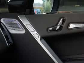 BMW iX (2025) thumbnail 18