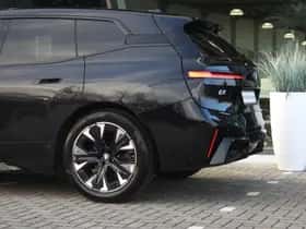 BMW iX (2025) thumbnail 22