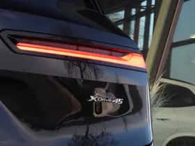 BMW iX (2025) thumbnail 25