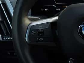 BMW iX (2025) thumbnail 37
