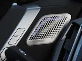 BMW iX (2025) thumbnail 40