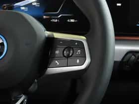 BMW iX1 (2026) thumbnail 25
