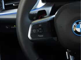 BMW iX2 (2026) thumbnail 38