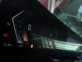 BMW iX1 (2023) thumbnail 16