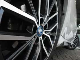 BMW iX1 (2023) thumbnail 29