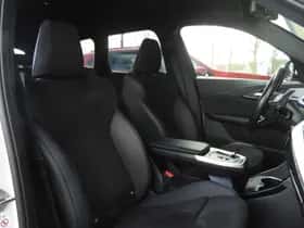 BMW iX1 (2023) thumbnail 30