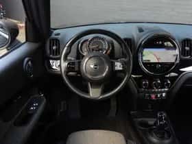 MINI Countryman (2022) thumbnail 2