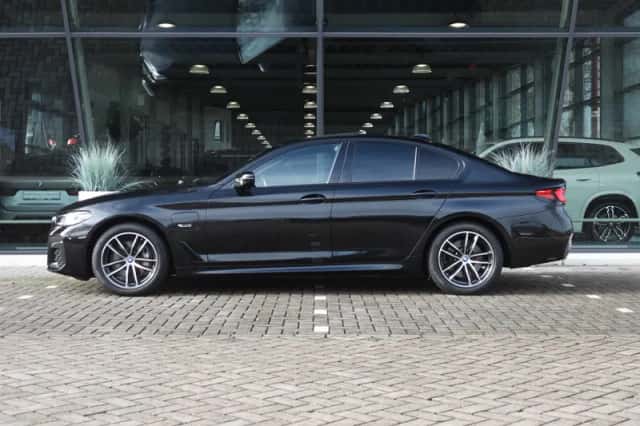 BMW 5-Serie (2022) thumbnail 5