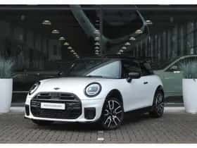 MINI Hatchback (2024)