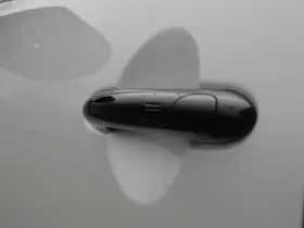 MINI Hatchback (2024) thumbnail 8