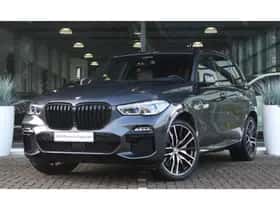 BMW X5 (2021)