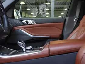 BMW X5 (2021) thumbnail 15