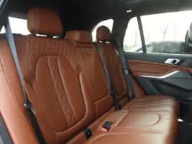 BMW X5 (2021) thumbnail 32