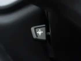 BMW X5 (2021) thumbnail 48