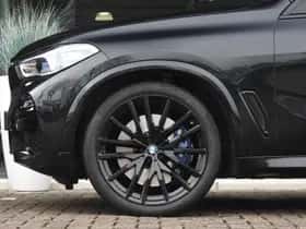 BMW X5 (2019) thumbnail 18