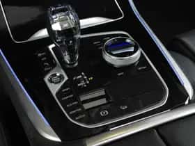 BMW X5 (2019) thumbnail 36