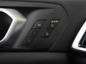 BMW X5 (2019) thumbnail 43