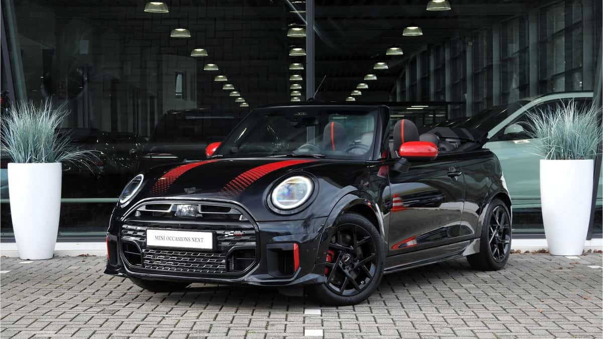 MINI Cabrio (2025) — foto 1