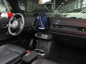 MINI Cabrio (2025) thumbnail 42