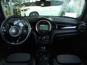 MINI Hatchback (2020) thumbnail 3