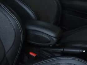 MINI Hatchback (2020) thumbnail 25