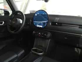 MINI Cabrio (2025) thumbnail 32