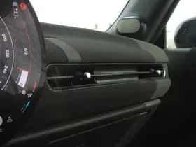 MINI Cabrio (2025) thumbnail 47