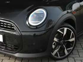 MINI Cabrio (2025) thumbnail 9