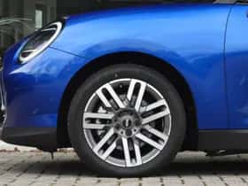 MINI Hatchback (2024) thumbnail 17