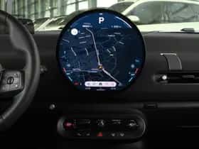 MINI Hatchback (2024) thumbnail 32