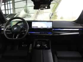 BMW 5-Serie (2025) thumbnail 3