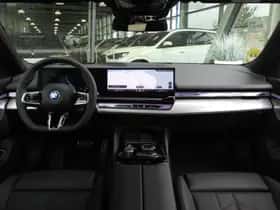 BMW i5 (2026) thumbnail 3