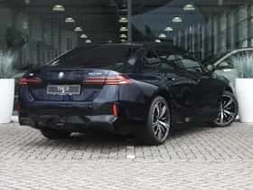 BMW i5 (2026) thumbnail 4