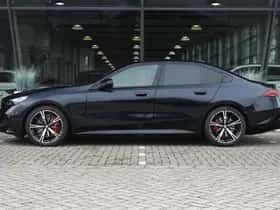 BMW i5 (2026) thumbnail 5