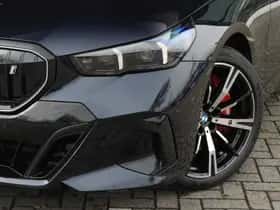 BMW i5 (2026) thumbnail 8