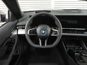 BMW 5-Serie (2026) thumbnail 2